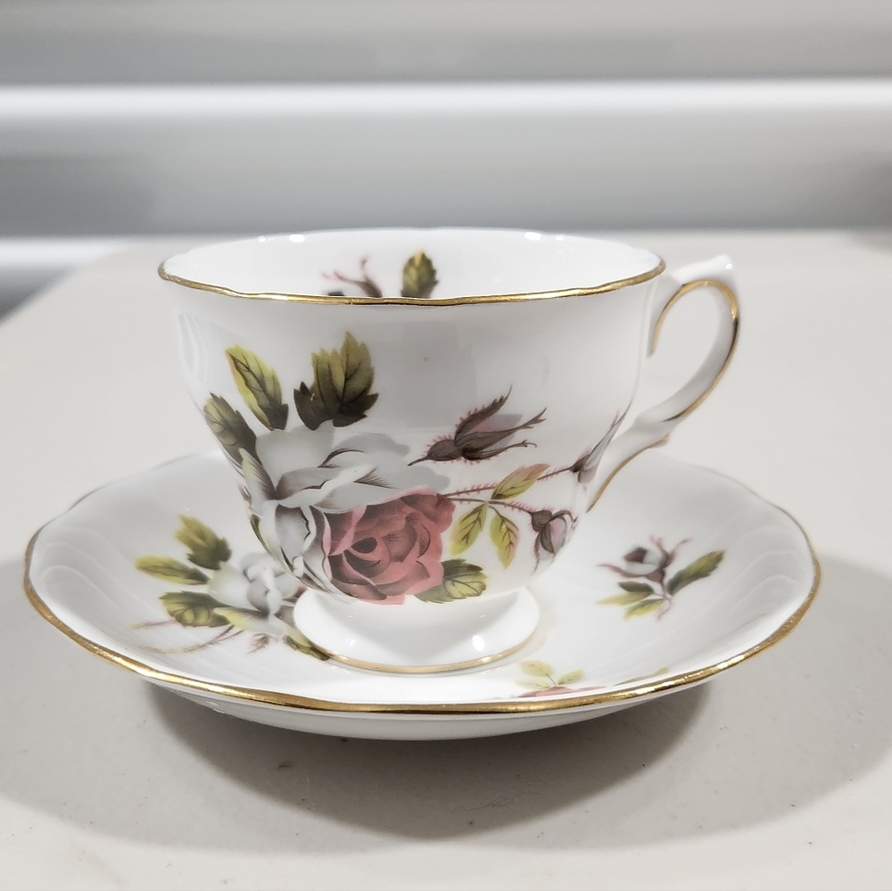 Queen Anne, Floral Bone China Teacup & Saucer with Gold Trim